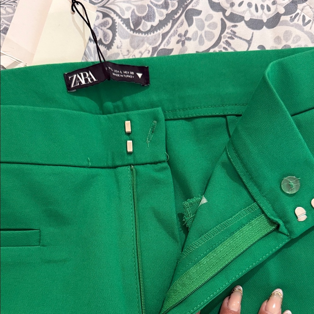 Zara Bright Green Trousers - Picture 3 of 5